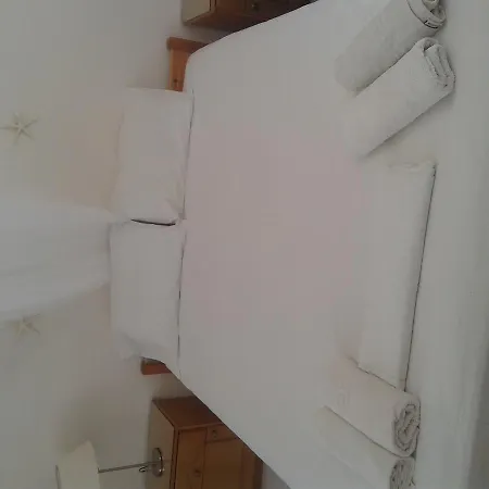 Hotel Pine Tree *